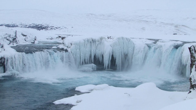 Akureyri: Goðafoss, Kersthuis en Bos Lagune Tour