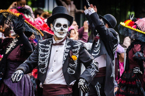 El Recorrido del Día de Muertos en Mixquic