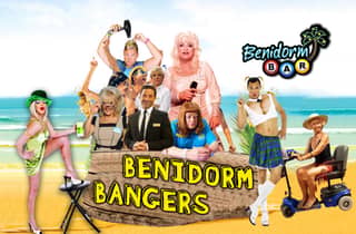 BENI BANGERS mit Live-Sängern in der Benidorm Bar, Liverpool
