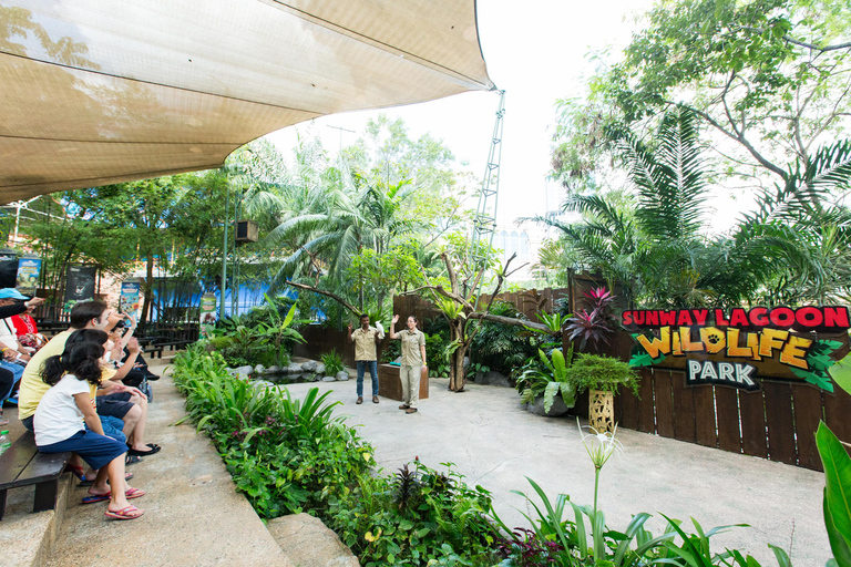 Kuala Lumpur: Ingresso para a Sunway LagoonIngresso Standard (Inclui entrada no Parque Noturno)