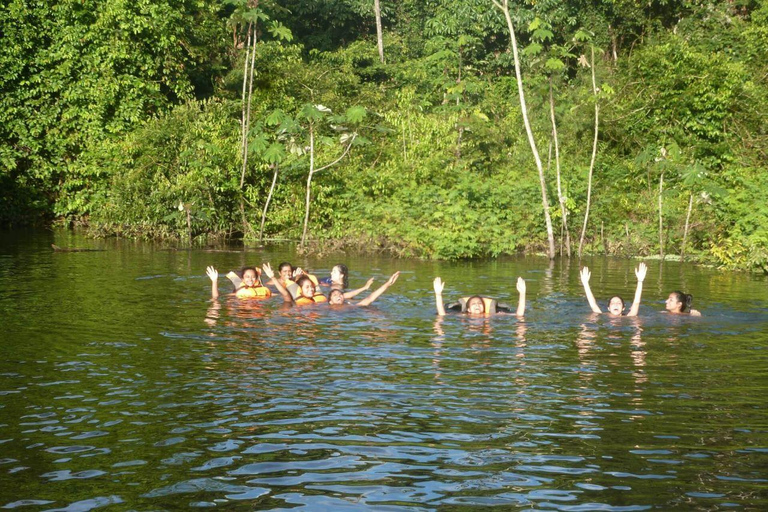 Excursión de 1 día a la Reserva de Pesca de Pirañas Pacaya Samiria