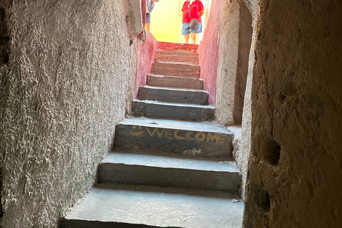 Santorin : visite des temps forts avec Oia et Pyrgos MegaloxoriSantorin : visite des temps forts avec Oia, Pyrgos et Megalochori