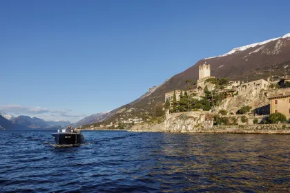 Malcesine: Bootstour auf dem nördlichen Gardasee im venezianischen Stil