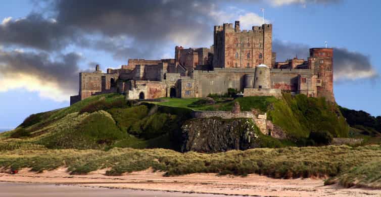 Edinburgh: Bamburgh Castle, Northumberland and Alnwick Trip photo 7