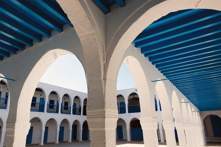 From Zarzis: Djerba Culture and Heritage Day Trip with Lunch