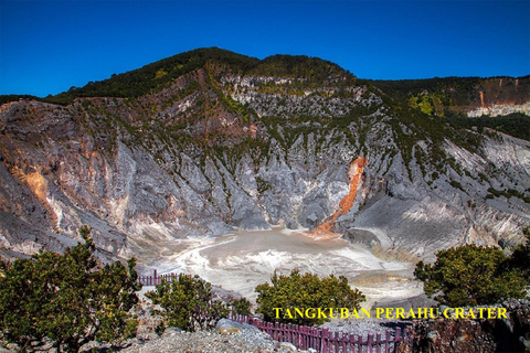 Jakarta: Active Volcano, Ricefields, Hot Springs with Lunch 12 hours trip with all inclusive Entrance Ticket