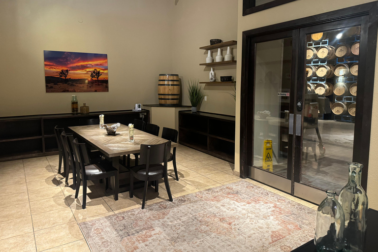 Visite panoramique de Las Vegas/Pahrump avec dégustation de vin et nourritureLas Vegas / Pahrump Dégustation de vins et collations