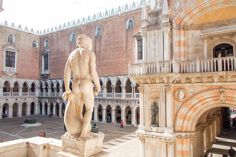 Venedig: Dogenpalast und Markusdom − TourTour auf Italienisch