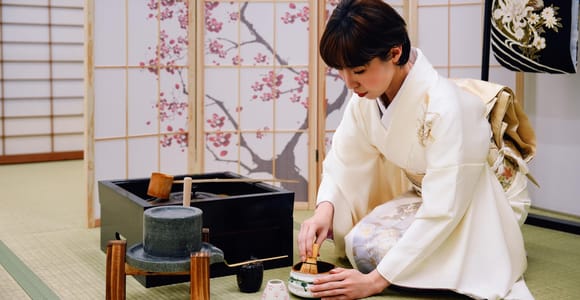 Kyoto: Tea Ceremony & Full-Day Kimono near Kiyomizu-dera