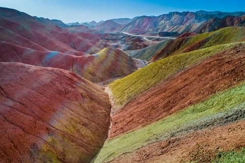 Wycieczka po Rainbow Mountain i Red Valley