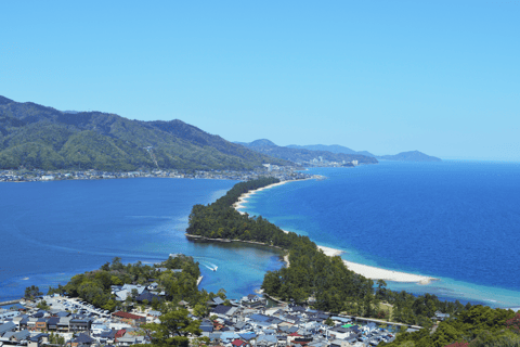 Depuis Osaka/Kyoto : Journée à Amanohashidate et au village de MiyamaDepuis le salon VIP de Kyoto 8:40 Rendez-vous