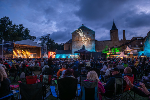 From Tallinn: Augustibluus Festival with Rummu Quarry visit