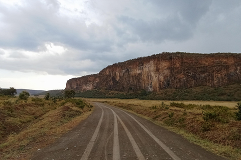 Tour in bici a Hell&#039;s Gate e tour in barca sul lago NaivashaTour in bici all&#039;Hell&#039;s Gate e safari in barca sul lago Naivasha