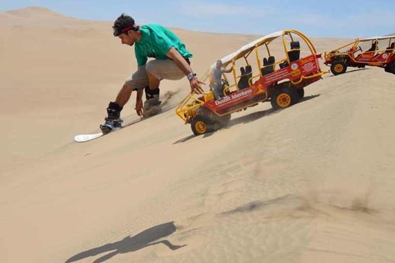 Desde Huacachina: Atardecer + Sandboard y Buggy en las DunasDesde Ica: Excursión en buggy por el desierto de la Huacachina