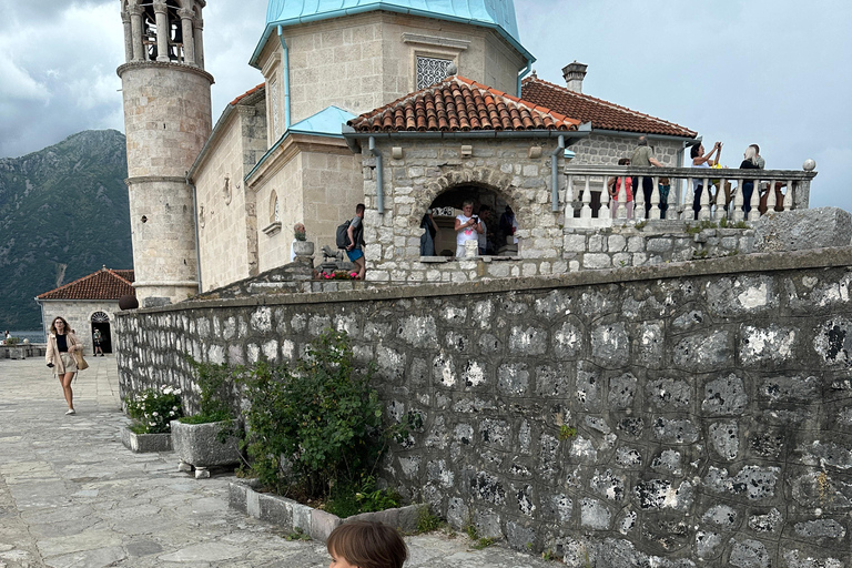 Kotor: Boka Bay Speedboat Tour with Breakfast & Lunch