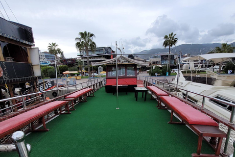 Alanya: Wine Boat with Dinner and Snacks (Adults-Only) Alanya:Adults-Only Wine Boat with Dinner and Snacks Transfer