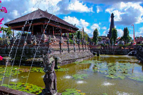 بالي: جولة في الجداريات التاريخية وحديقة الجنيات ومعبد كهف الخفافيش