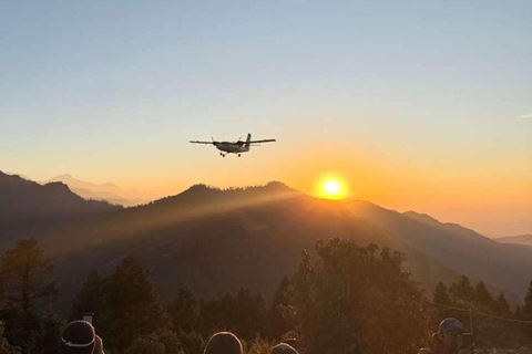 Pokhara: 3-Day Poon Hill Sunrise Trek with Lady Guide