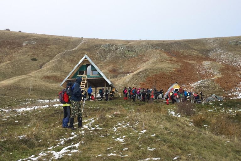 Skopje: Brodec - Capanna Spirova - Escursione a Crn KamenTour Brodec - Rifugio Spirova - Crn Kamen