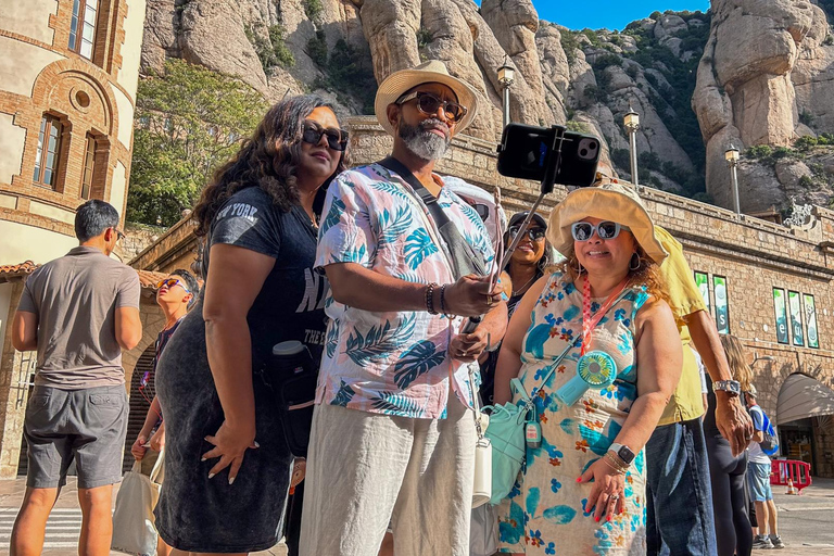 Barcelona: Montserrat, Black Madonna, Rack Railway & Liquors Transfer to Montserrat Monastery & Ticket to the Basilica