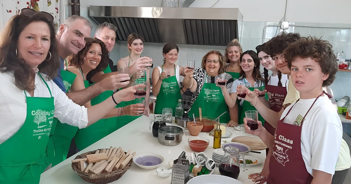 Kitchen Ragusea Ragusa: Corso di cucina tradizionale siciliana | GetYourGuide
