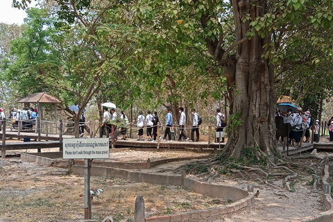 Halvdagsutflykt till S21 Prison Genocidal Museum &amp; Killing Field