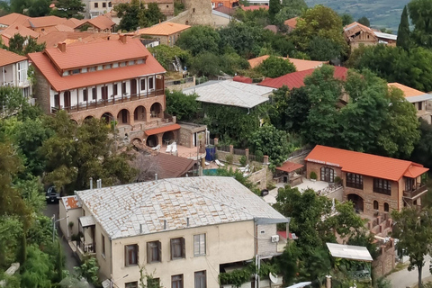 Tbilisi: 2-Day Kakheti Tastings & Kazbegi Adventure Tour