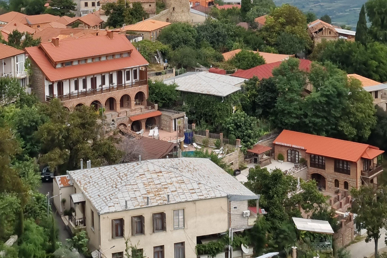 Tbilisi: 2-Day Kakheti Tastings & Kazbegi Adventure Tour