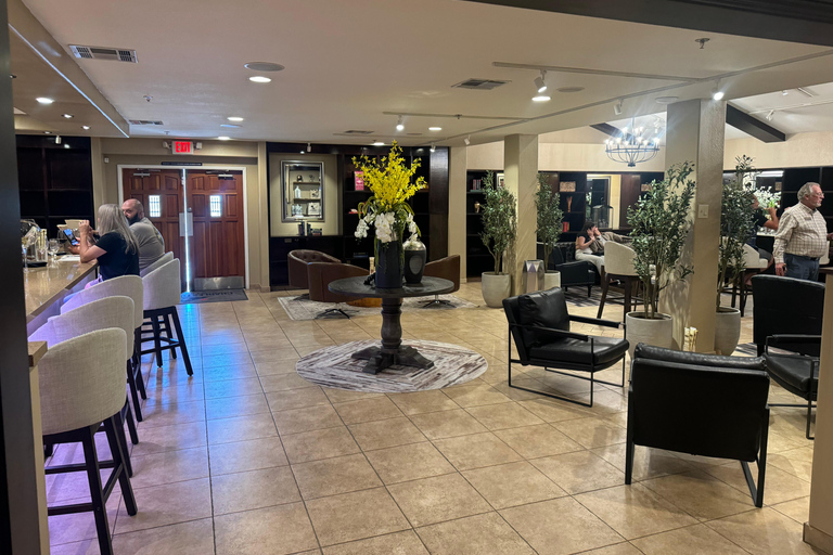 Visite panoramique de Las Vegas/Pahrump avec dégustation de vin et nourritureLas Vegas / Pahrump Dégustation de vins et collations