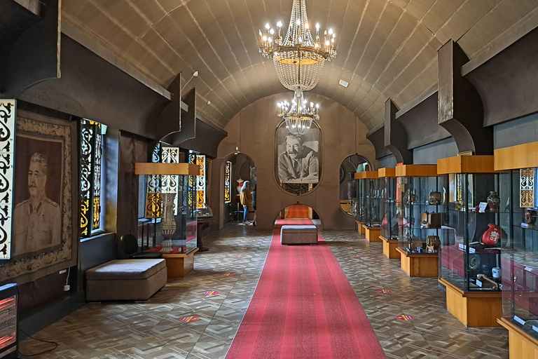 Tbilisi: All inclusive Mtskheta &amp; Gori with Family Lunch