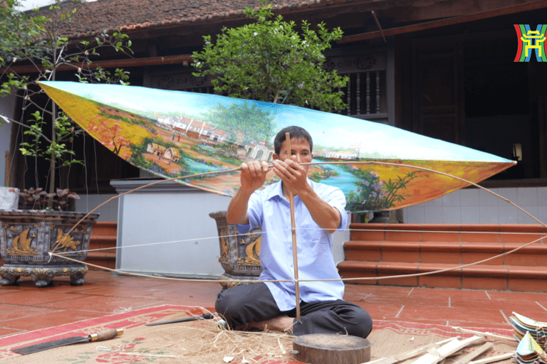Hanoi: Kite Village or Hat & Incense Village in _SMALL GROUP Private SOLO: Stunning Incense Village & Conical Hat Village