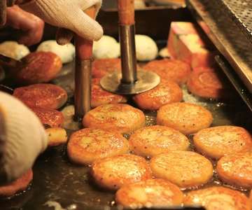 Busan: Gukje and Jagalchi Market Food Tour with Tastings