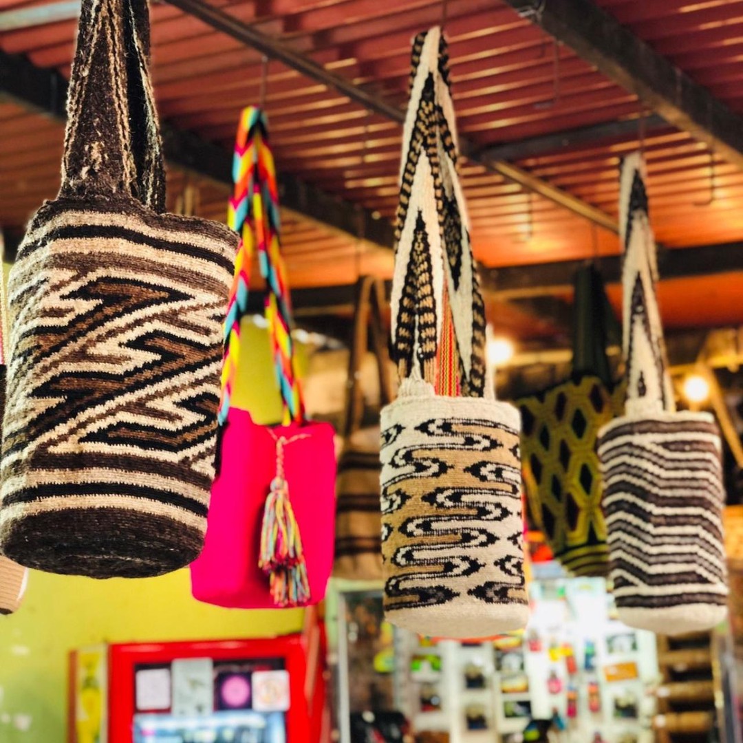 Colagem de mídia