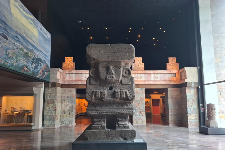 CDMX: Anthropology Museum, Chapultepec Castle and Train