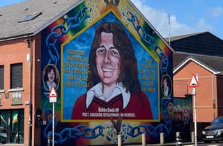 Kostenlose Sightseeing-Tour durch West-Belfast: Friedensmauern, Konflikt und Folgen