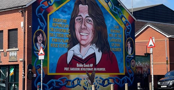Free Sightseeing Tour of West Belfast: Peace Walls, Conflict, and Consequences