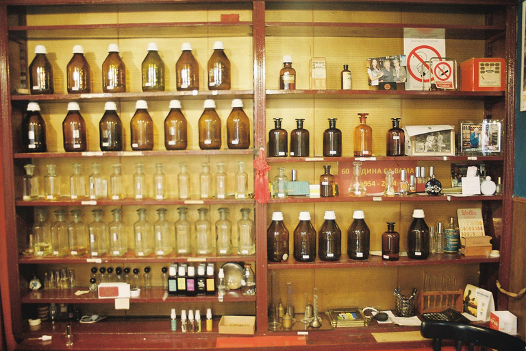 Belgrade: Perfume Atelier Visit and Custom Perfume Workshop