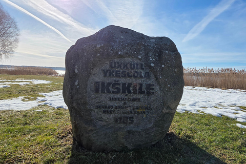 From Riga:Medieval Castles&Legends Tour: Lielvārde & Koknese