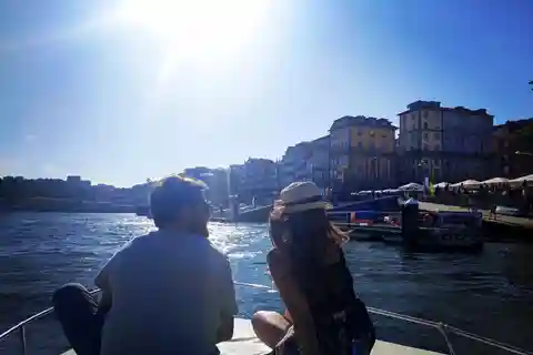 Passeio de barco particular para a Ponte D. Luís 1h, preço para grupos de até 6 pessoas