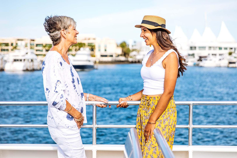 Gold Coast: Sightseeing Hop-on Hop-off Cruise