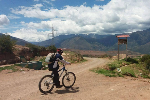 Cusco: Maras Moray Giornata intera in bicicletta