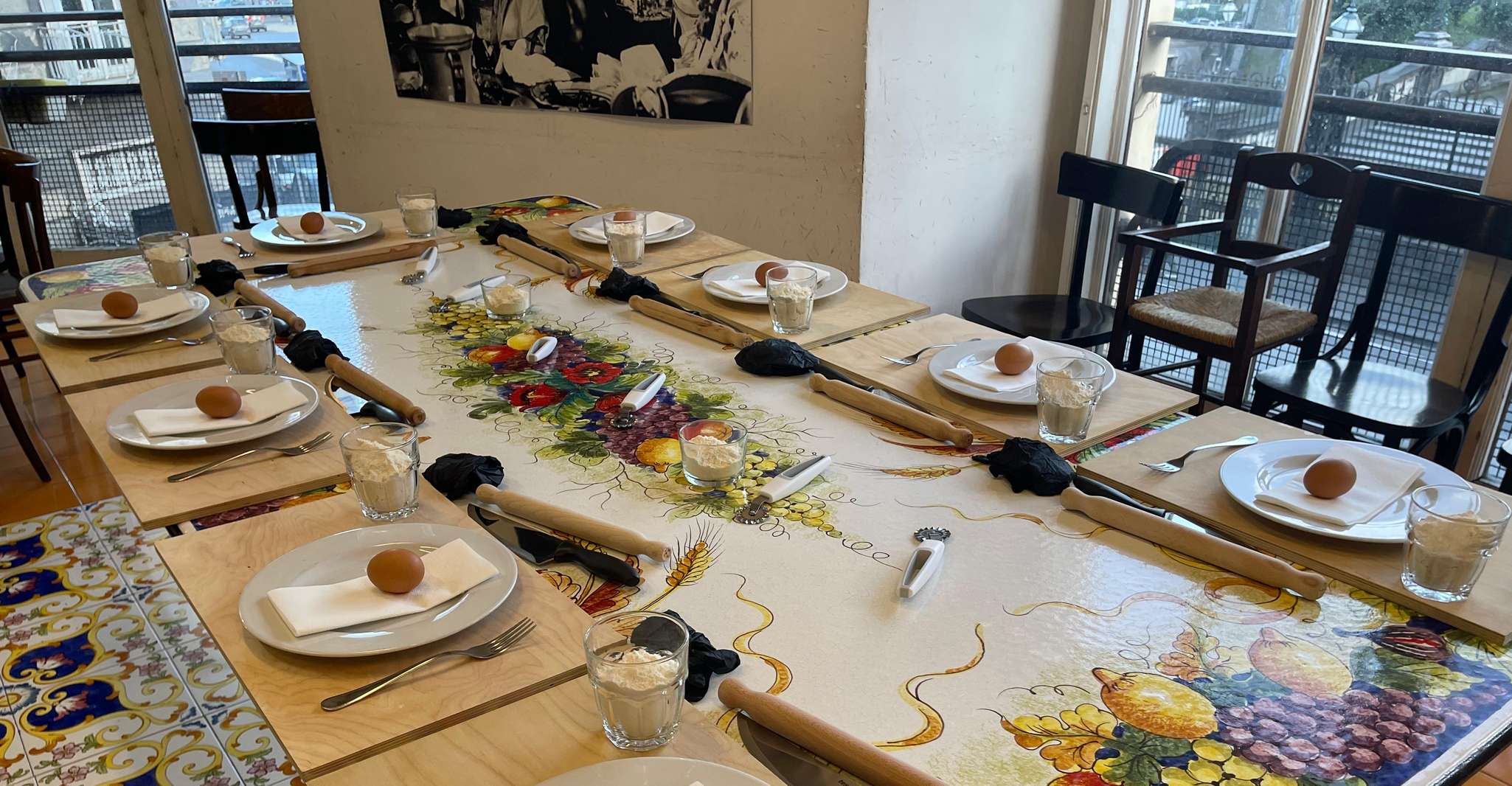 Naples, Pasta Cooking Class with Tiramisù and a Drink - Housity