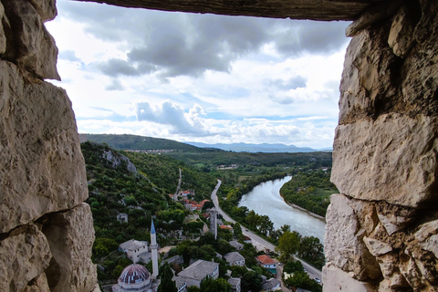 Von Mostar aus: Tagestour zum Wasserfall Kravica, Pocitelj und Blagaj