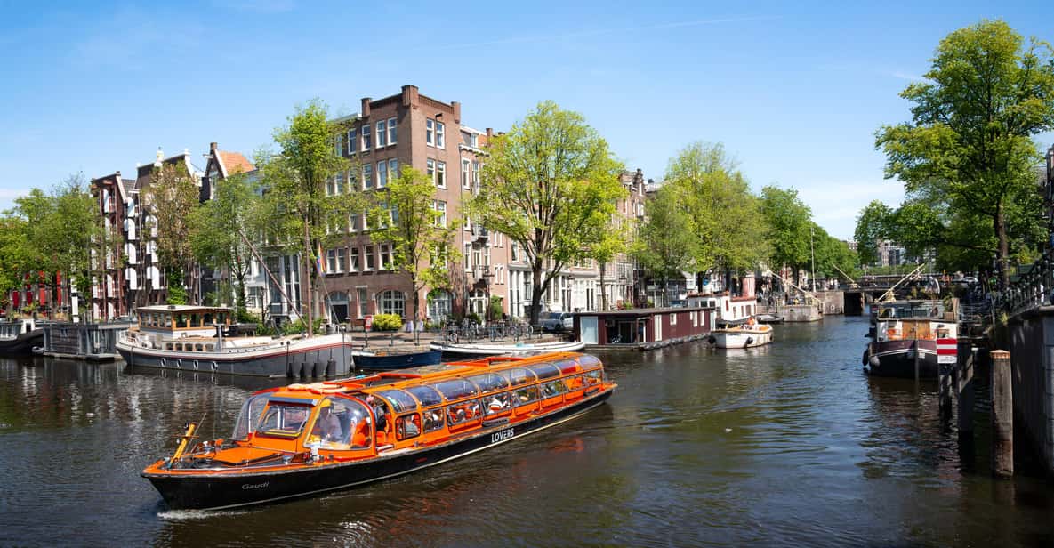 Impressie van Amsterdam: grachtenrondvaart vanaf Anne Frank, Rijksmuseum of CS