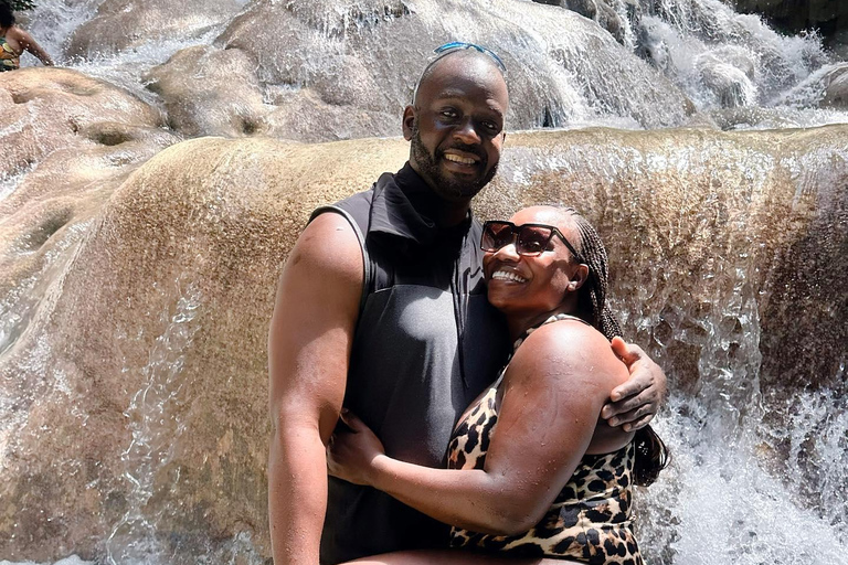 Bob Marley, Dunn’s River Falls and Luminous Lagoon Tour From Grand Palladium/ Lady Hamilton