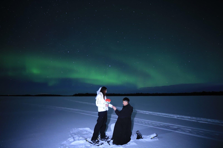 Levi: La magia dell&#039;aurora boreale - Osservazione delle stelle con il telescopioLevi: La magia dell&#039;aurora boreale – Osservare le stelle con il telescopio