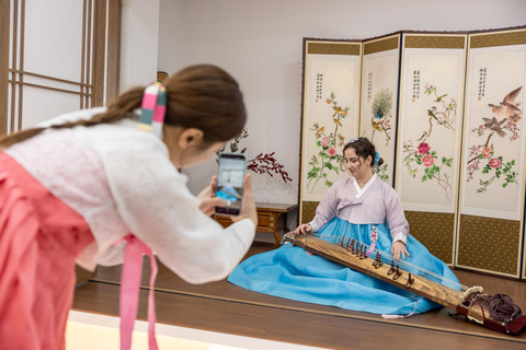 Seoul: Mini Gayageum Workshop with Bukchon Views Premium : DIY Mini Gayageum + Authentic Master Lesson