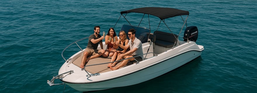 Explorez l’Espiguette et son banc de sable à bord d’un bateau premium