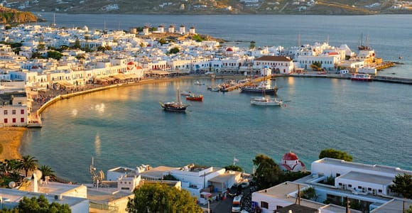 Mykonos: Walking Tour of Town Highlights and Hidden Gems