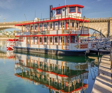 Lake Havasu: Sunset Cocktail Cruise on Paddle Wheeler